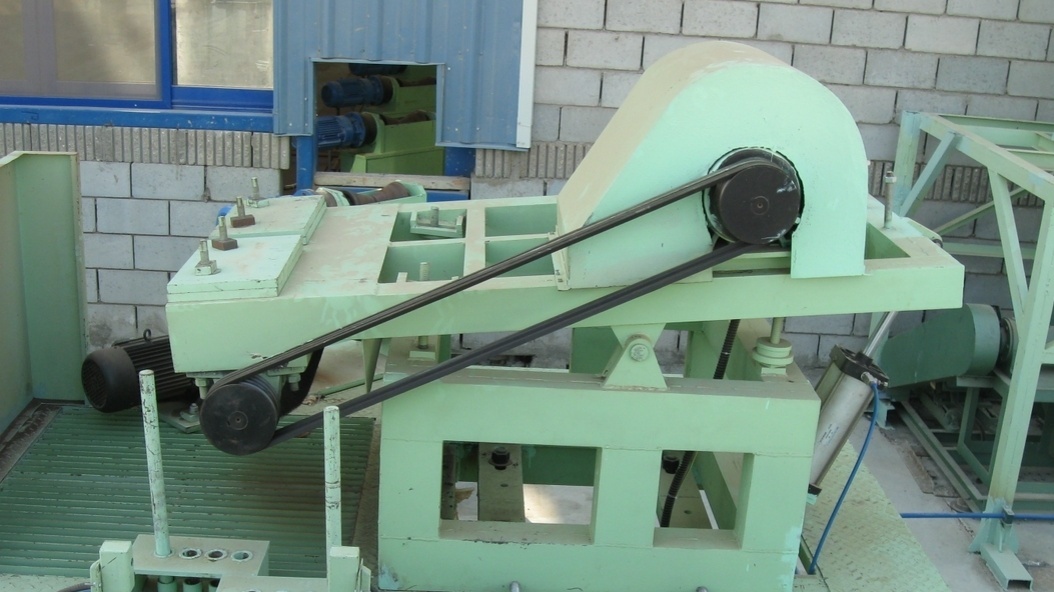 Pipe Derusting machine